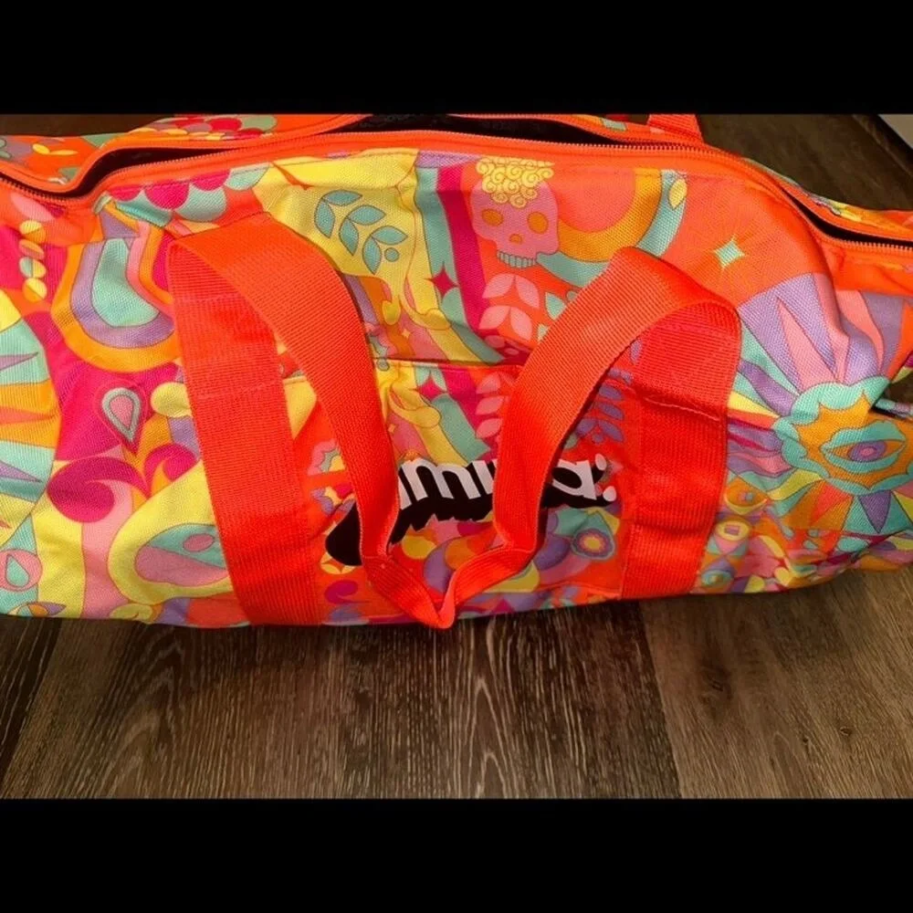 amika duffle gym